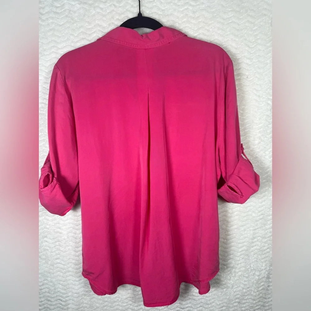 grand & greene beautiful Fuchsia Button-Front Shirt. Size large - Picture 9 of 9
